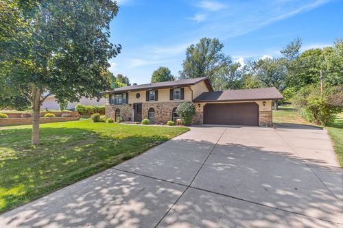 7917 Mount Curve Blvd, Brooklyn Park, MN, 55445-2351 | Card Image