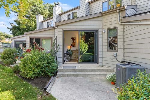74 Sea Breeze Lane, Bristol, RI, 02809 | Card Image