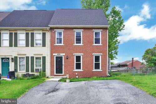 424 Hillside Avenue, ELIZABETHTOWN, PA, 17022 | Card Image