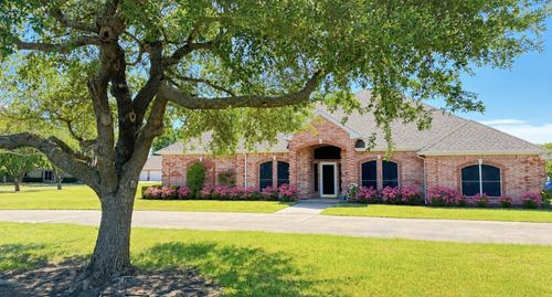 10524 Live Oak Dr, Forney, TX, 75126-6643 | Card Image