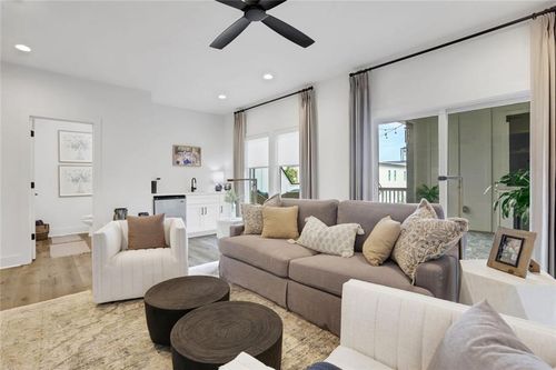 358 Clarendon Ct Se, Gainesville, GA, 30501-3794 | Card Image