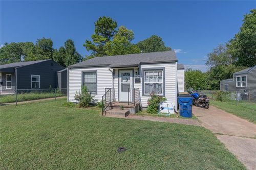 1524 S 12th St, Chickasha, OK, 73018-5620 | Card Image