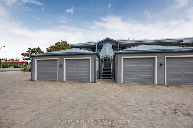 201 - 585 Atherley Rd, Condo with 2 bedrooms, 2 bathrooms and null parking in Orillia ON | Image 37