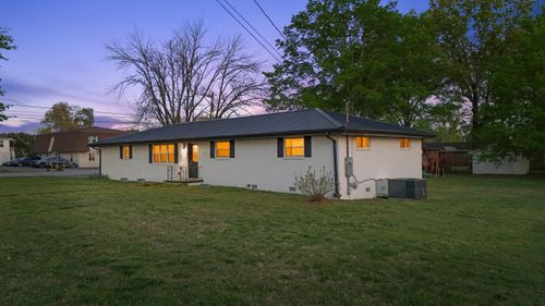 38 Phillips Dr, Fort Oglethorpe, GA, 30742-3756 | Card Image