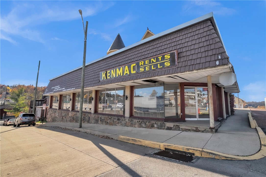 412 S Main St, Butler, PA 16001