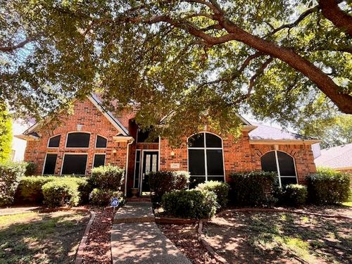 17832 River Chase Dr, Dallas, TX, 75287-6267 | Card Image