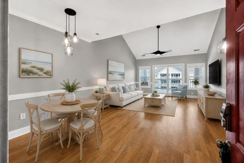 b302-1984 Folly Rd, Charleston, SC, 29412-8584 | Card Image