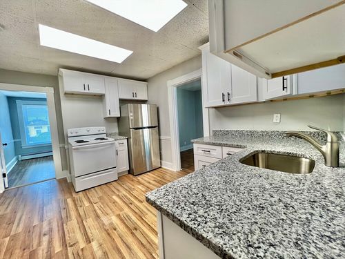apt-1l-94 Main St, North Andover, MA, 01845-2483 | Card Image