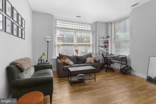 a-242 S 13th St, PHILADELPHIA, PA, 19107-5668 | Card Image