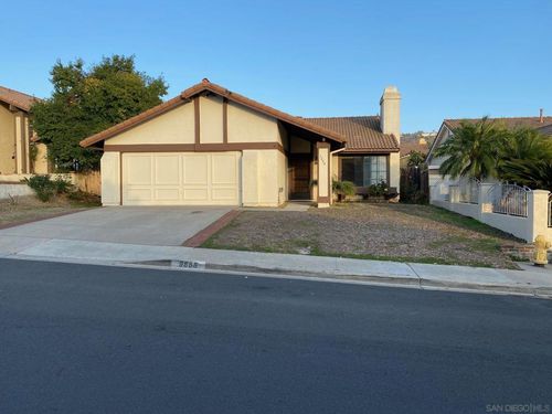 9888 Dauntless St, San Diego, CA, 92126-5513 | Card Image