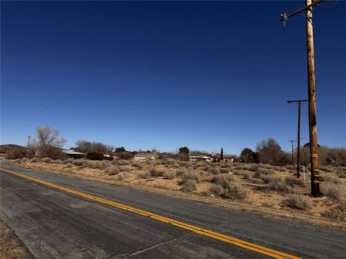 16720 Mountain View Ave, Edwards, CA, 93523 | Card Image