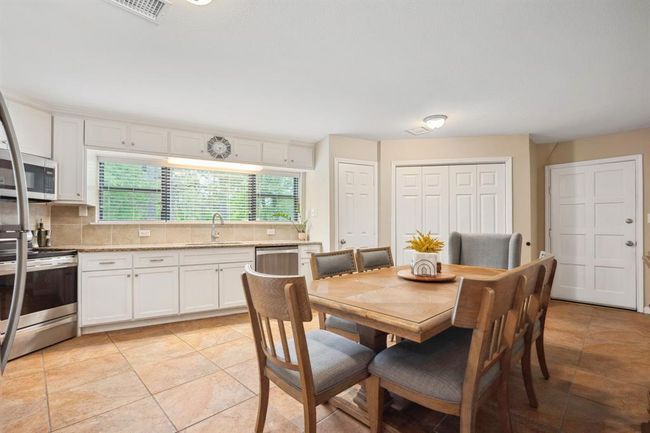 19803 Belle Way Dr, House other with 3 bedrooms, 2 bathrooms and 4 parking in Humble TX | Image 4