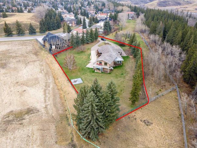 1008 Shawnee Dr Sw, House other with 3 bedrooms, 4 bathrooms and 6 parking in Calgary AB | Image 46