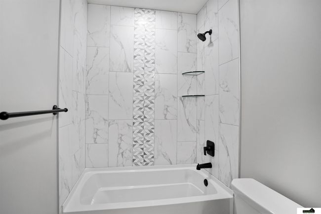 7949 Ponce Dr, Townhouse with 4 bedrooms, 3 bathrooms and 3 parking in Lincoln NE | Image 43