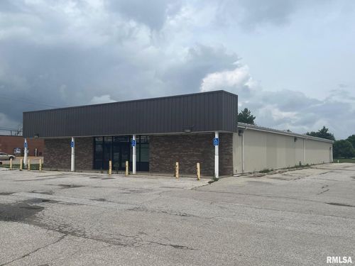 702 Highway 61 N, Wapello, IA, 52653-1000 | Card Image