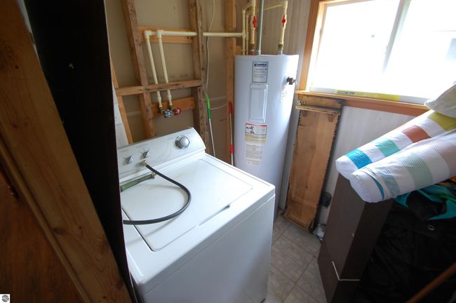3615 Longue Rd, House other with 2 bedrooms, 1 bathrooms and null parking in West Branch MI | Image 13