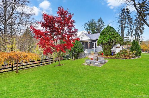 30 Trolley Rd, Cortlandt Mnr, NY, 10567-1364 | Card Image