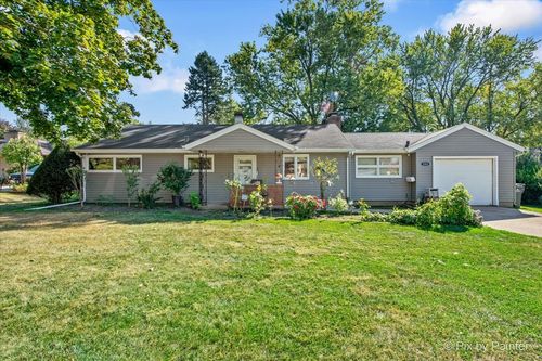 1103 Lawrence Ave, Elgin, IL, 60123-3333 | Card Image