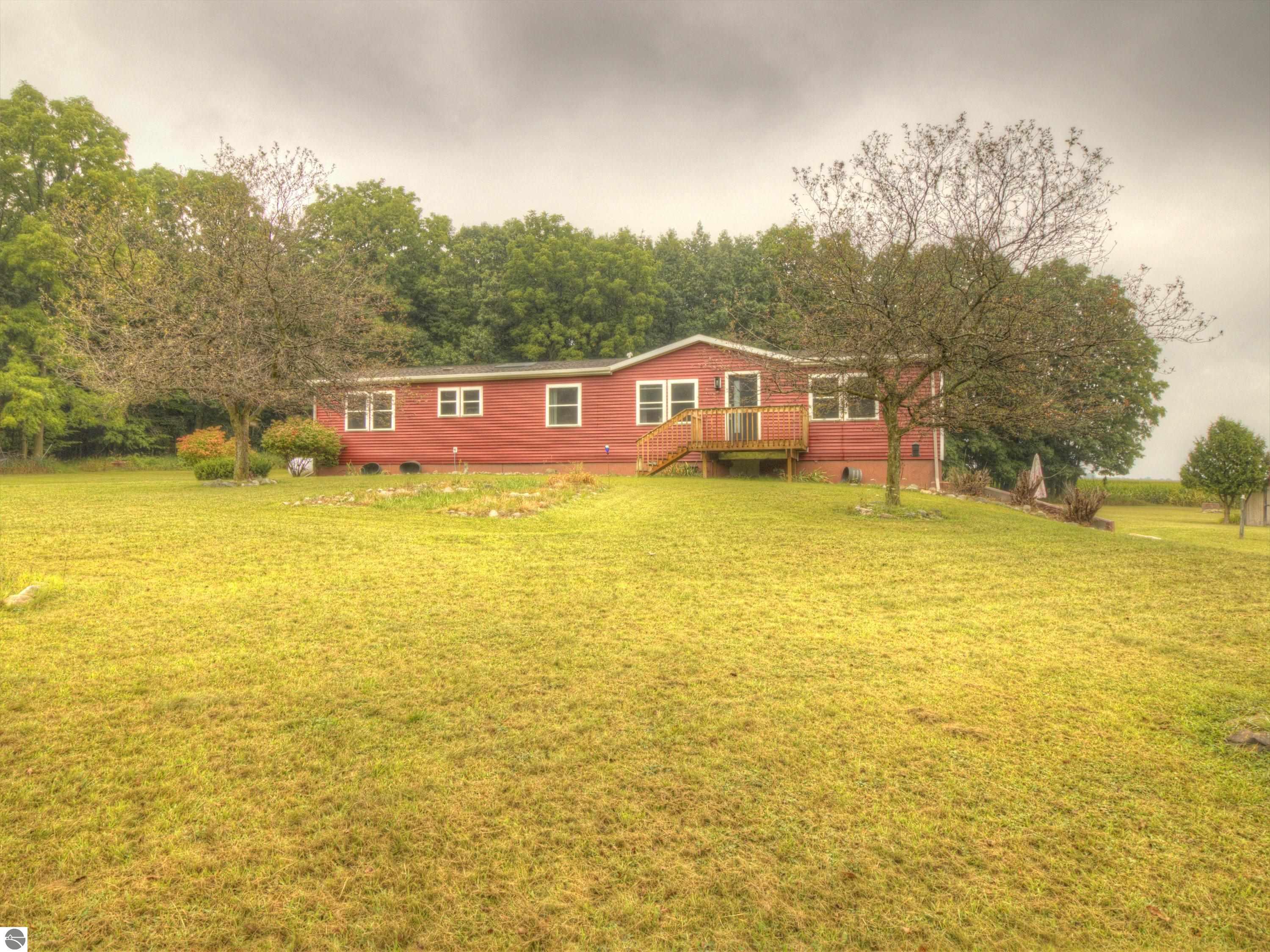 Newcomb Rd, Vestaburg, MI 48891