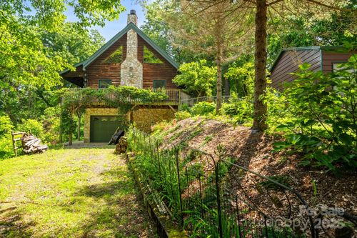 1781 Beaverdam St, Canton, NC, 28716-3377 | Card Image