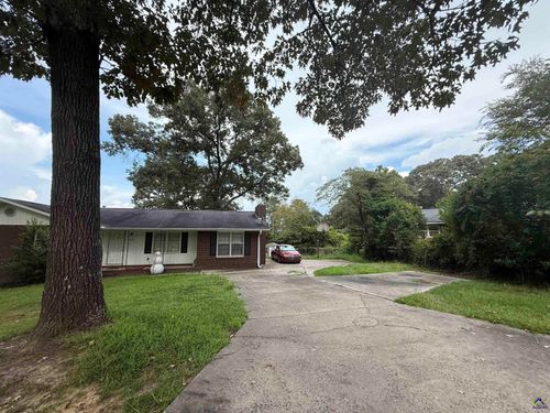 102 Shelia Dr, Warner Robins, GA, 31088-5418 | Card Image