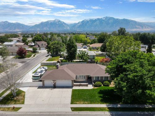 10469 2330, South Jordan, UT, 84095-2607 | Card Image