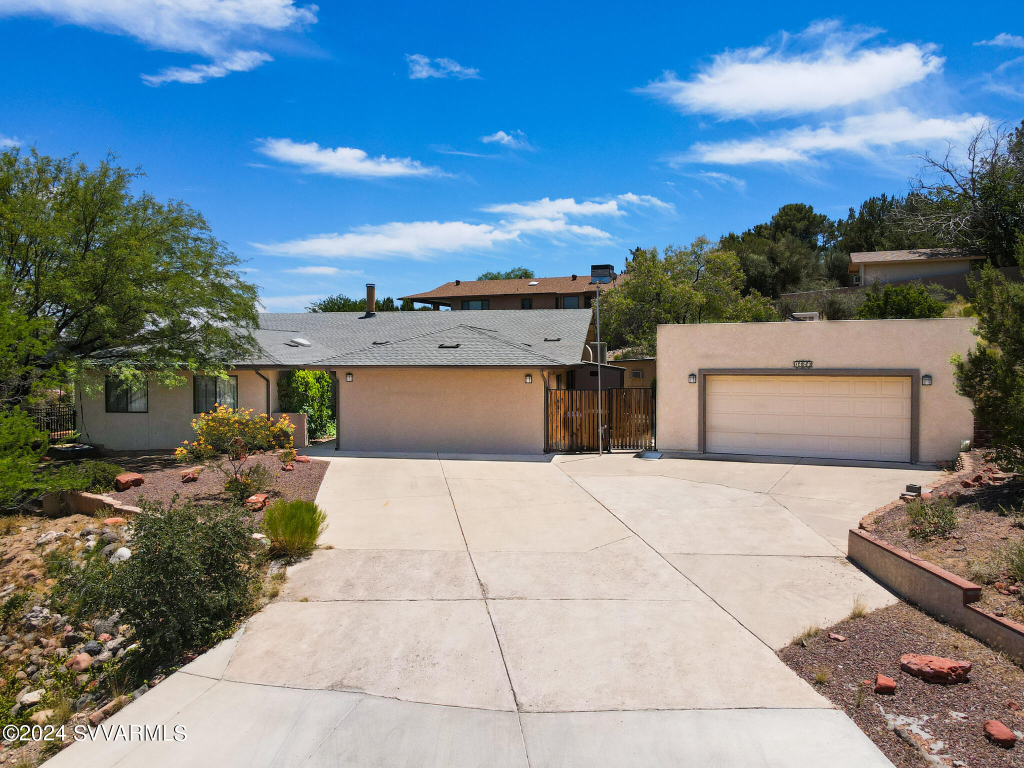 Acoma Dr, Cottonwood, AZ 86326