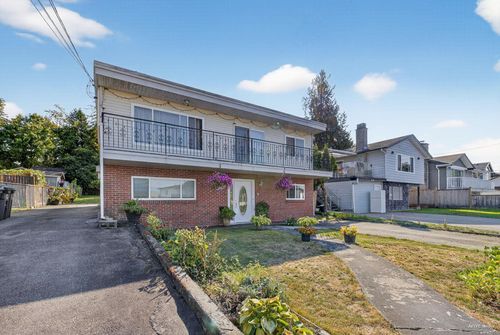 11640 98a Ave, Surrey, BC, V3V2K9 | Card Image