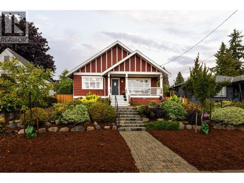 518 E 7th St, North Vancouver, BC, V7L1S3 | Card Image