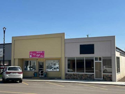 209 2 Avenue W, Hanna, AB, T0J1P0 | Card Image
