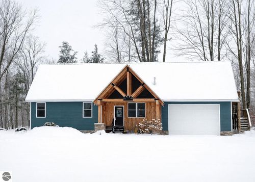 200-1700 S Mcgee Rd, Lake City, MI, 49651-9775 | Card Image