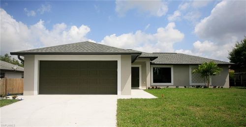8445 Coral Dr, FORT MYERS, FL, 33967-2641 | Card Image