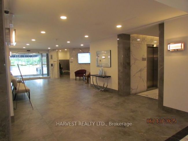 2102 - 255 Bamburgh Cir, Condo with 2 bedrooms, 2 bathrooms and 2 parking in Scarborough ON | Image 34