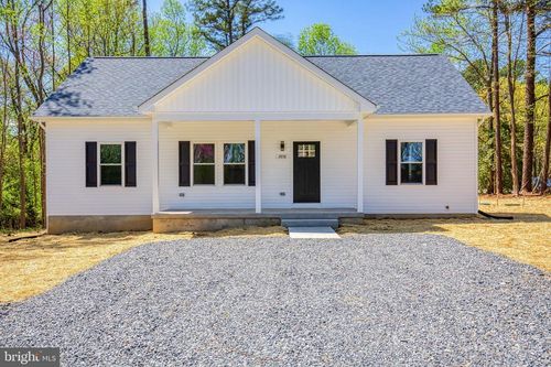 2858 N Independence Dr, Montross, VA, 22520-8728 | Card Image
