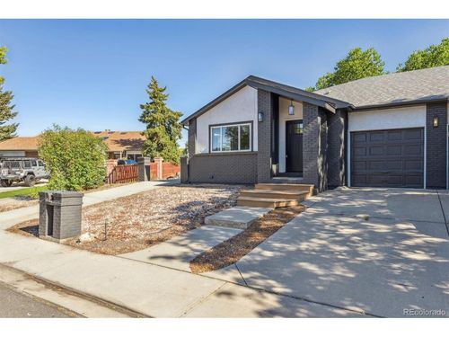 1140 Parker Dr, Longmont, CO, 80501-1125 | Card Image