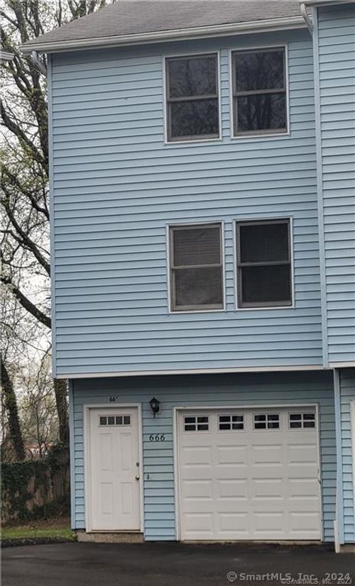 666-666 Woodward Ave, New Haven, CT, 06512-1976 | Card Image