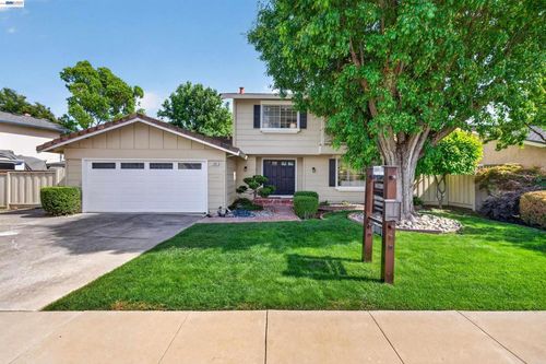 2865 Longspur Way, Pleasanton, CA, 94566-5205 | Card Image