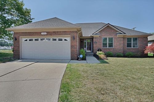 21330 Parkplace Lane, Clinton Charter Township, MI, 48306 | Card Image