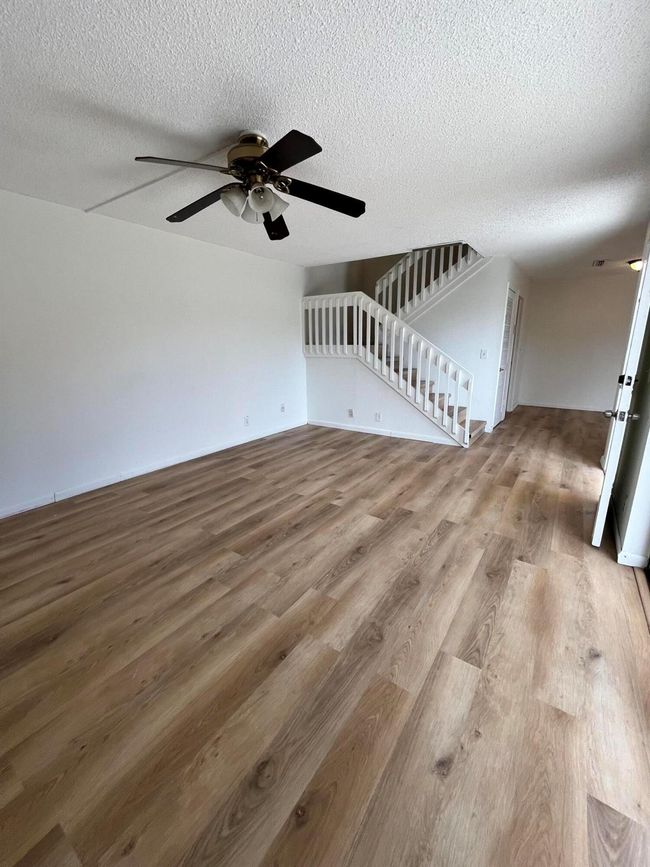 4204 Waterview Cir, Condo with 2 bedrooms, 3 bathrooms and null parking in Palm Springs FL | Image 5