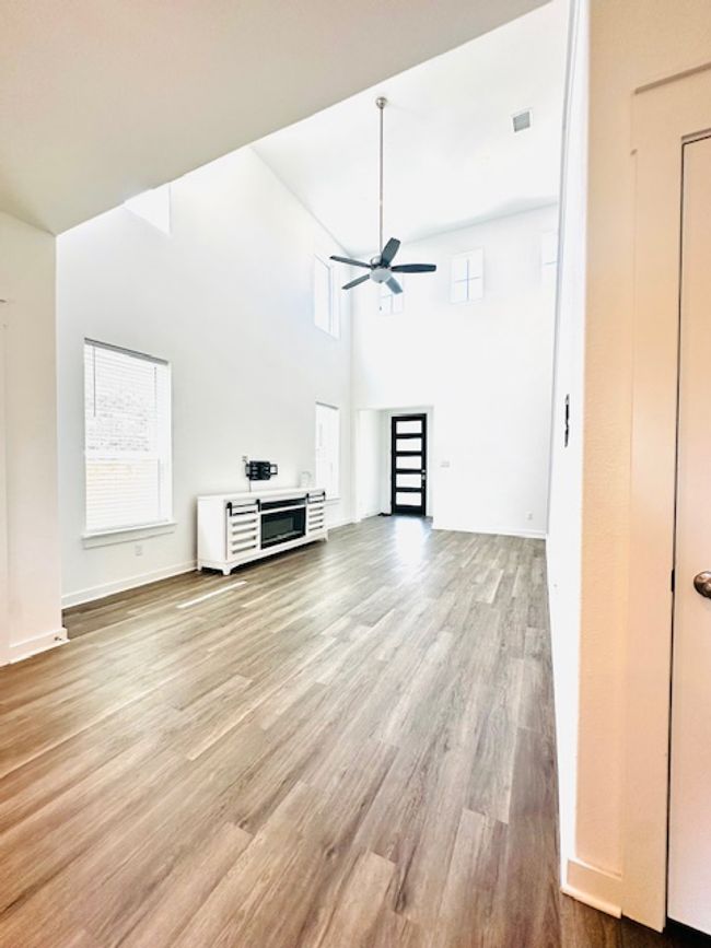 2376 Sawdust Dr, House other with 4 bedrooms, 3 bathrooms and 4 parking in Georgetown TX | Image 5