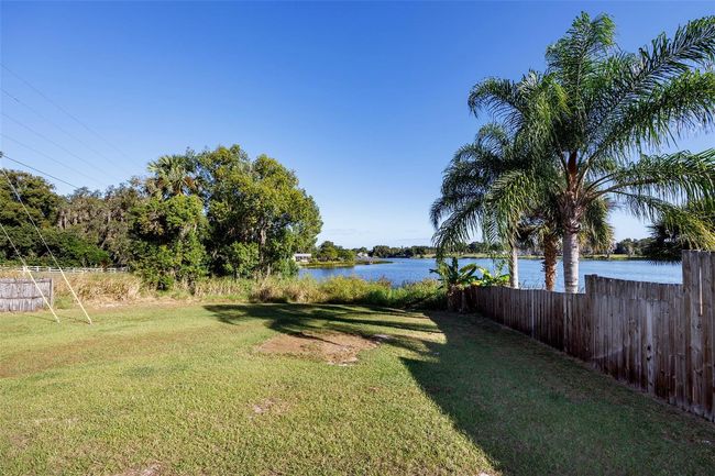 57 Cayman Circle, House other with 2 bedrooms, 1 bathrooms and null parking in Umatilla FL | Image 23