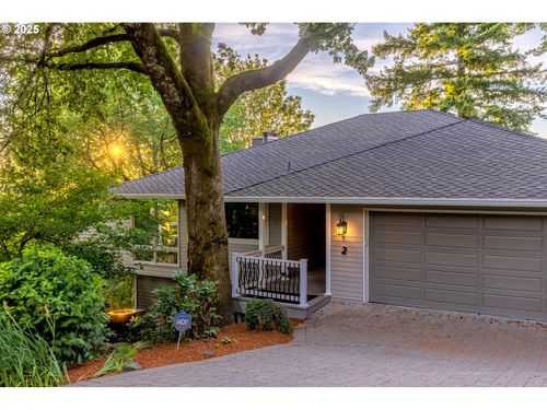 2 Nansen Smt, Lake Oswego, OR, 97035-1030 | Card Image