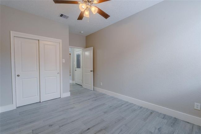 5807 Cypress Mound Ct, House other with 5 bedrooms, 5 bathrooms and 2 parking in Spring TX | Image 9