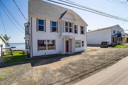 108 Montague Row, Digby, NS, B0V1A0 | Card Image
