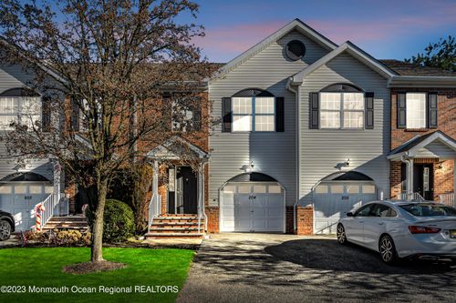 204 Finch Ct, Manalapan, NJ, 07726-9029 | Card Image