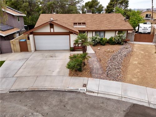 4479 Tennyson Dr, Las Vegas, NV, 89103-4252 | Card Image