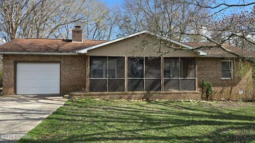 332 Buena Vista Dr, Crossville, TN, 38555-2801 | Card Image
