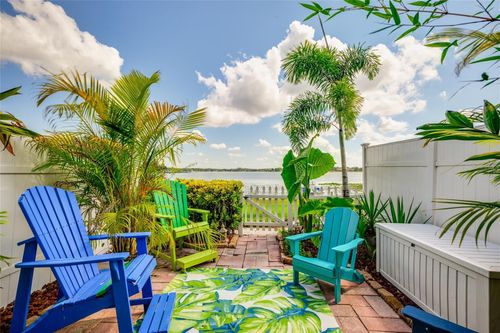 13734 Orange Sunset Dr, TAMPA, FL, 33618-3334 | Card Image