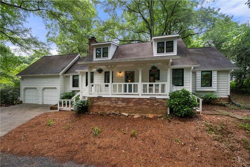 1104 Warrenhall Ln Ne, Brookhaven, GA, 30319-1938 | Card Image