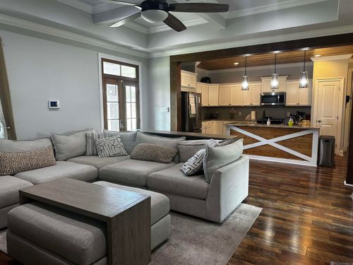 7054 Mickens Rd, Baton Rouge, LA, 70811-5939 | Card Image